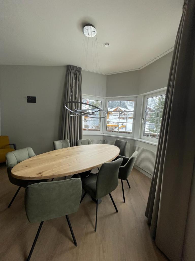 Ferienwohnung Almtraum Berwang Exterior foto