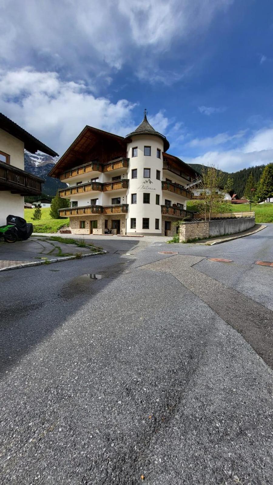 Ferienwohnung Almtraum Berwang Exterior foto